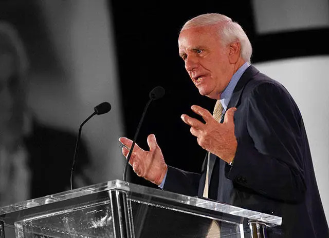 primera estrategia para la riqueza y la felicidad por Jim Rohn