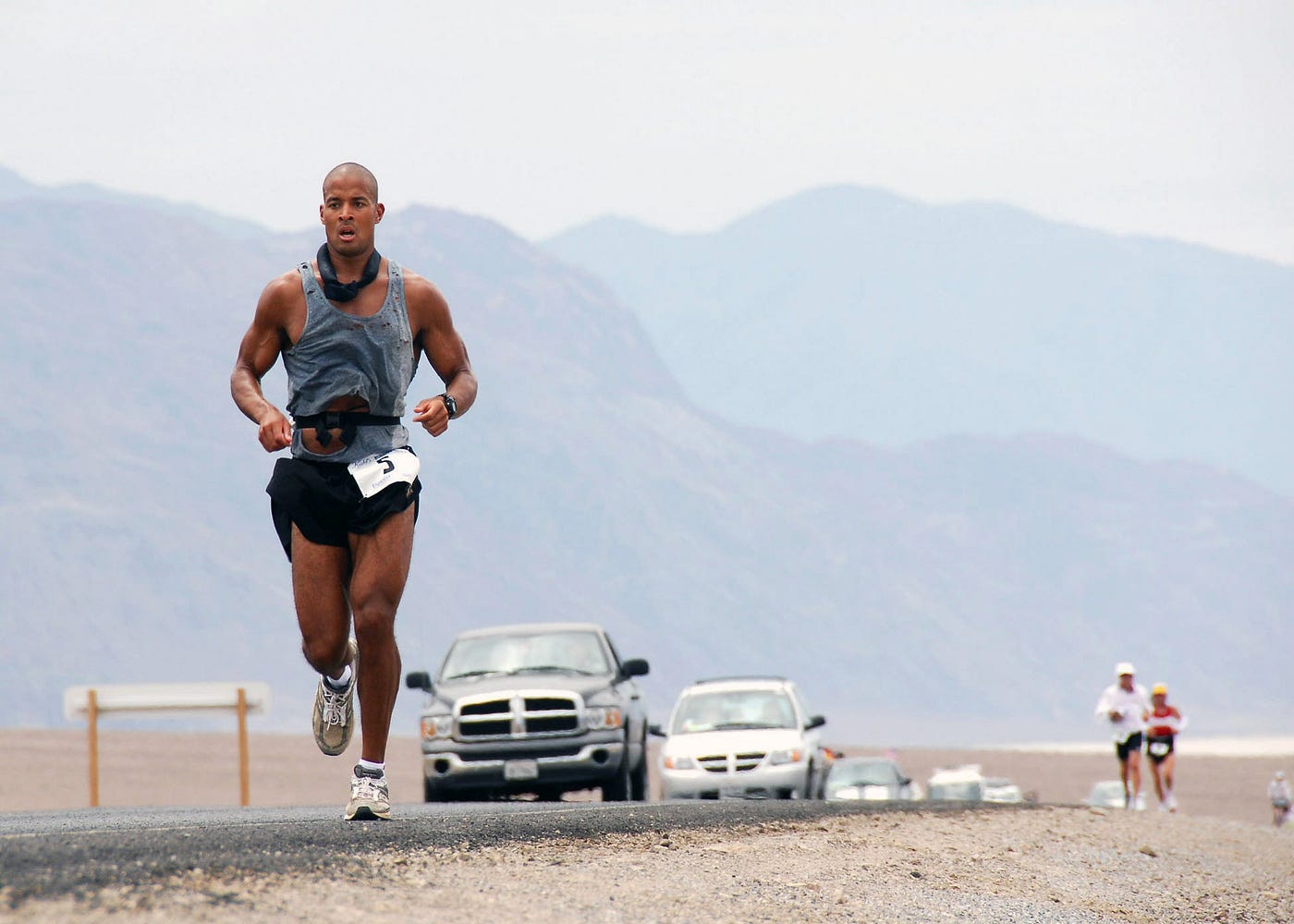 Como darle la vuelta a un mal inicio de la vida por David Goggins