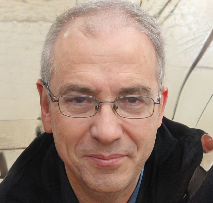 Ex-director de ingeniería triunfa como consultor estratégico